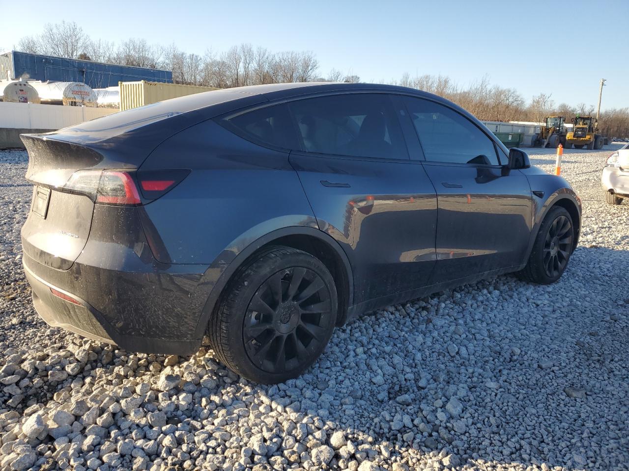 2024 TESLA MODEL Y - Image 3