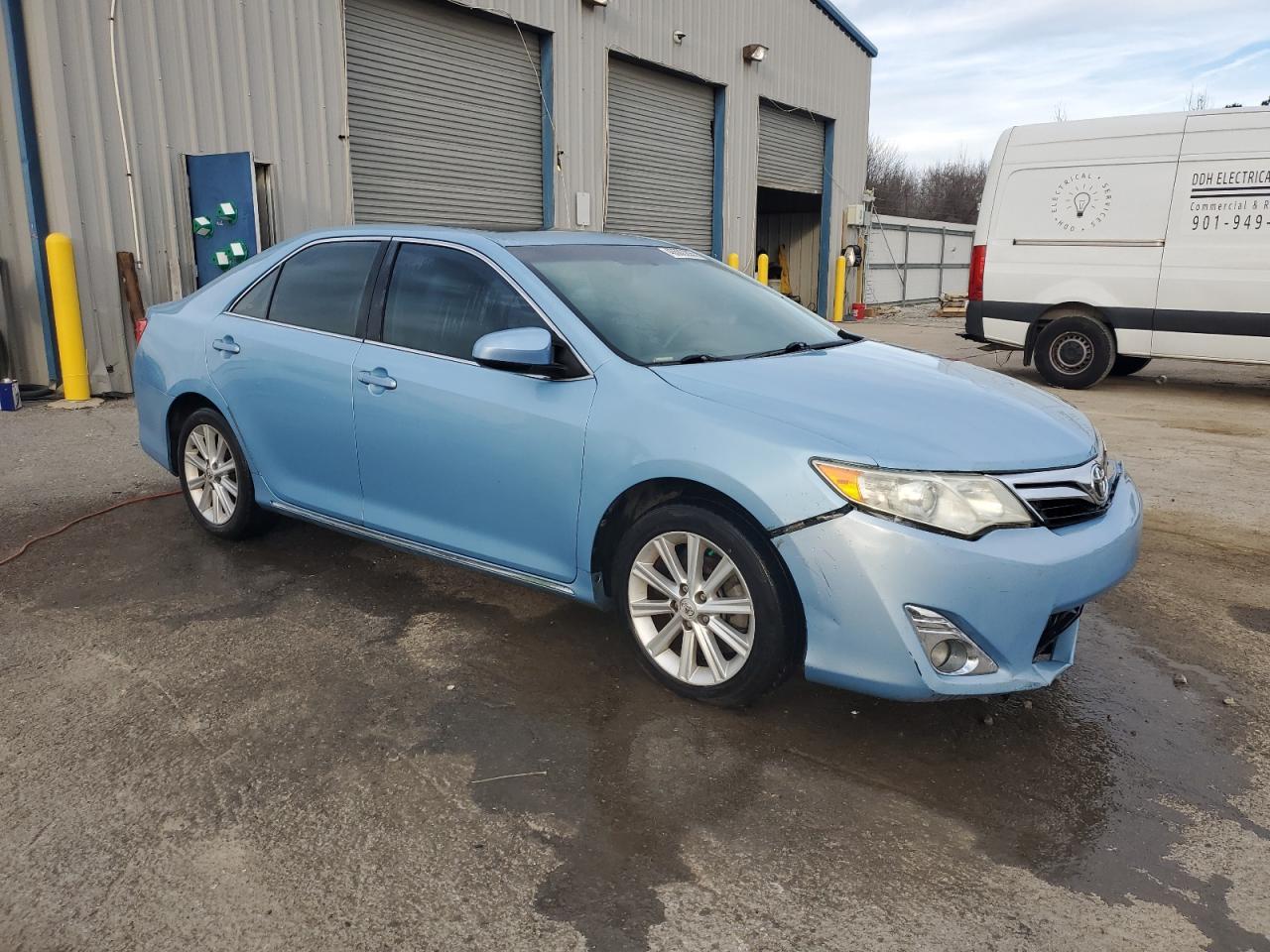 2013 TOYOTA CAMRY L - Фото 4