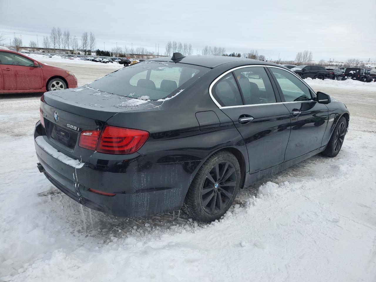 2013 BMW 528 XI - Image 3