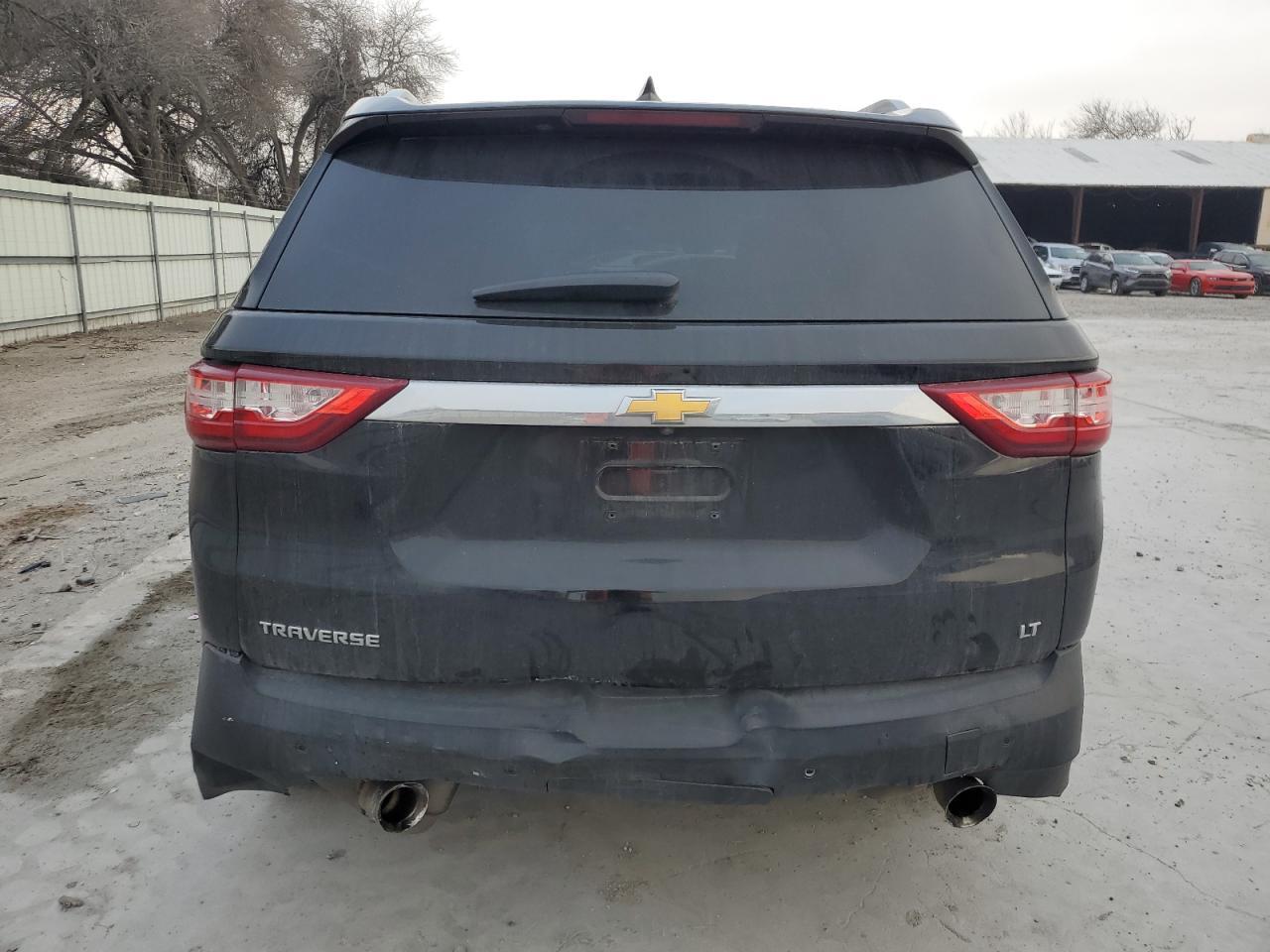 2018 CHEVROLET TRAVERSE L - Фото 6