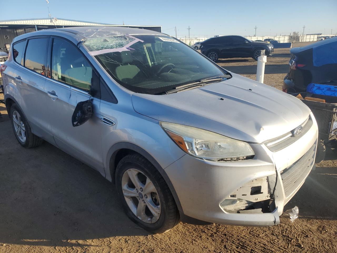 2015 FORD ESCAPE SE - Image 4