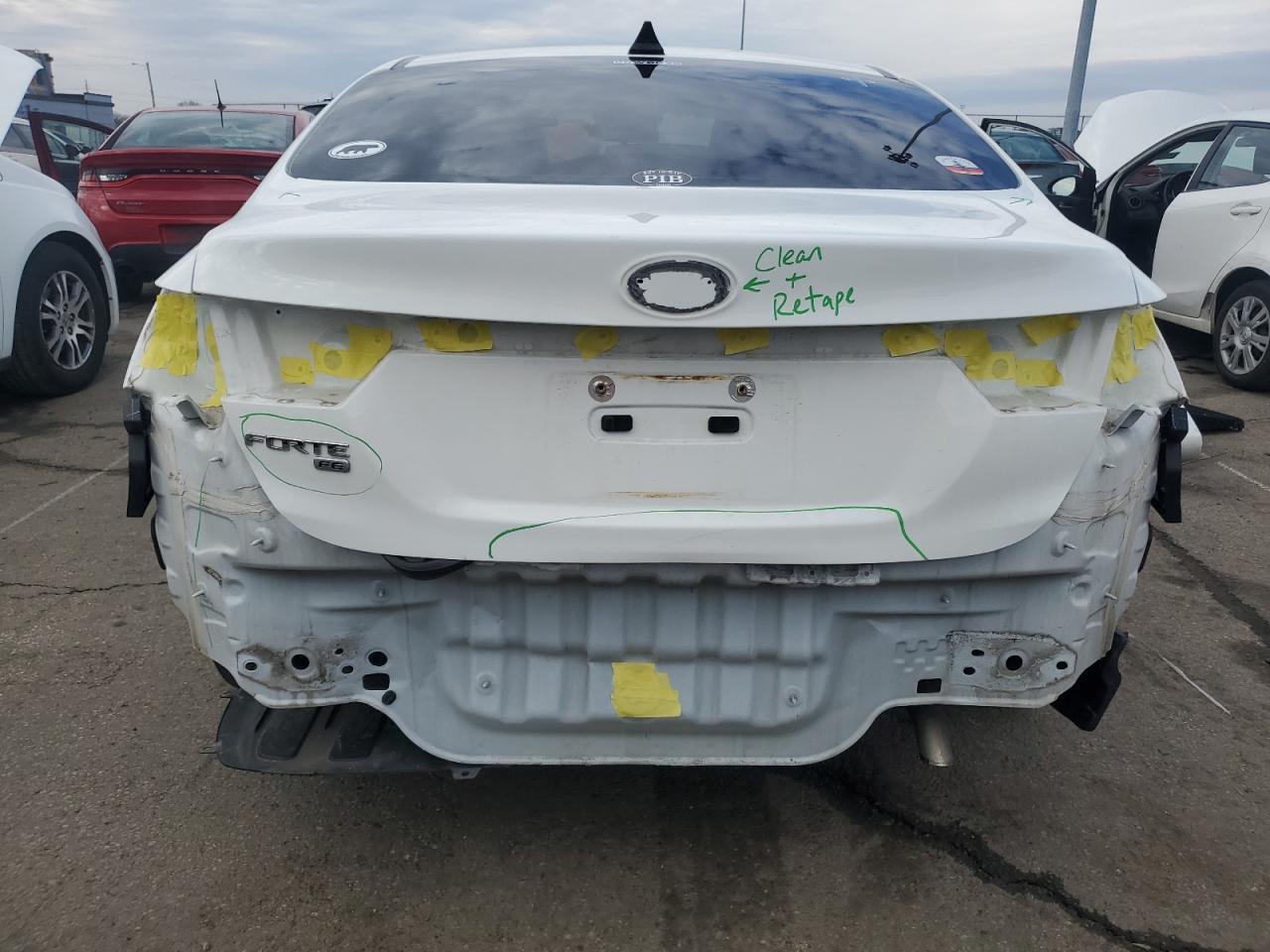 2020 KIA FORTE FE - Image 6