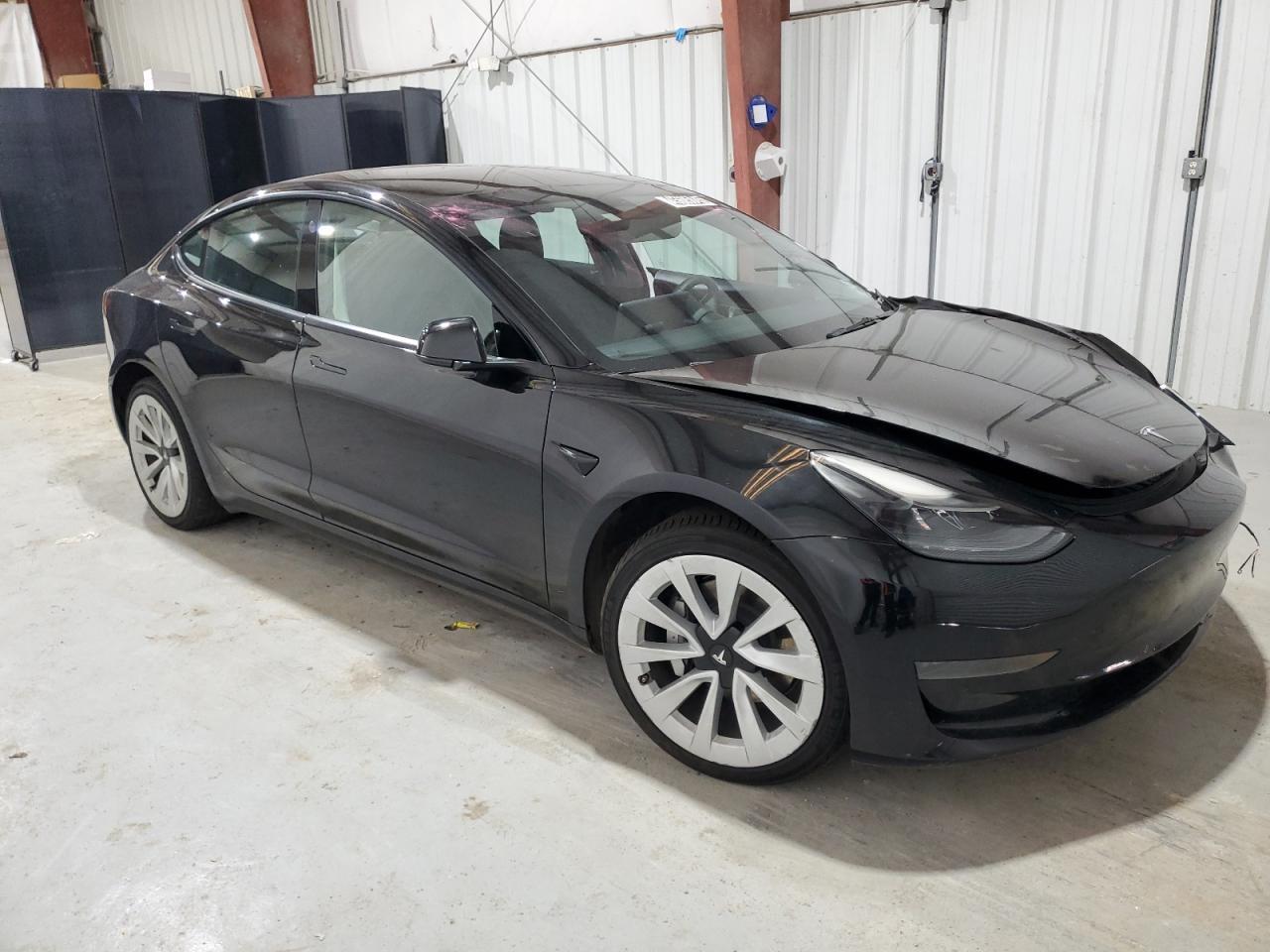2022 TESLA MODEL 3 - Image 4