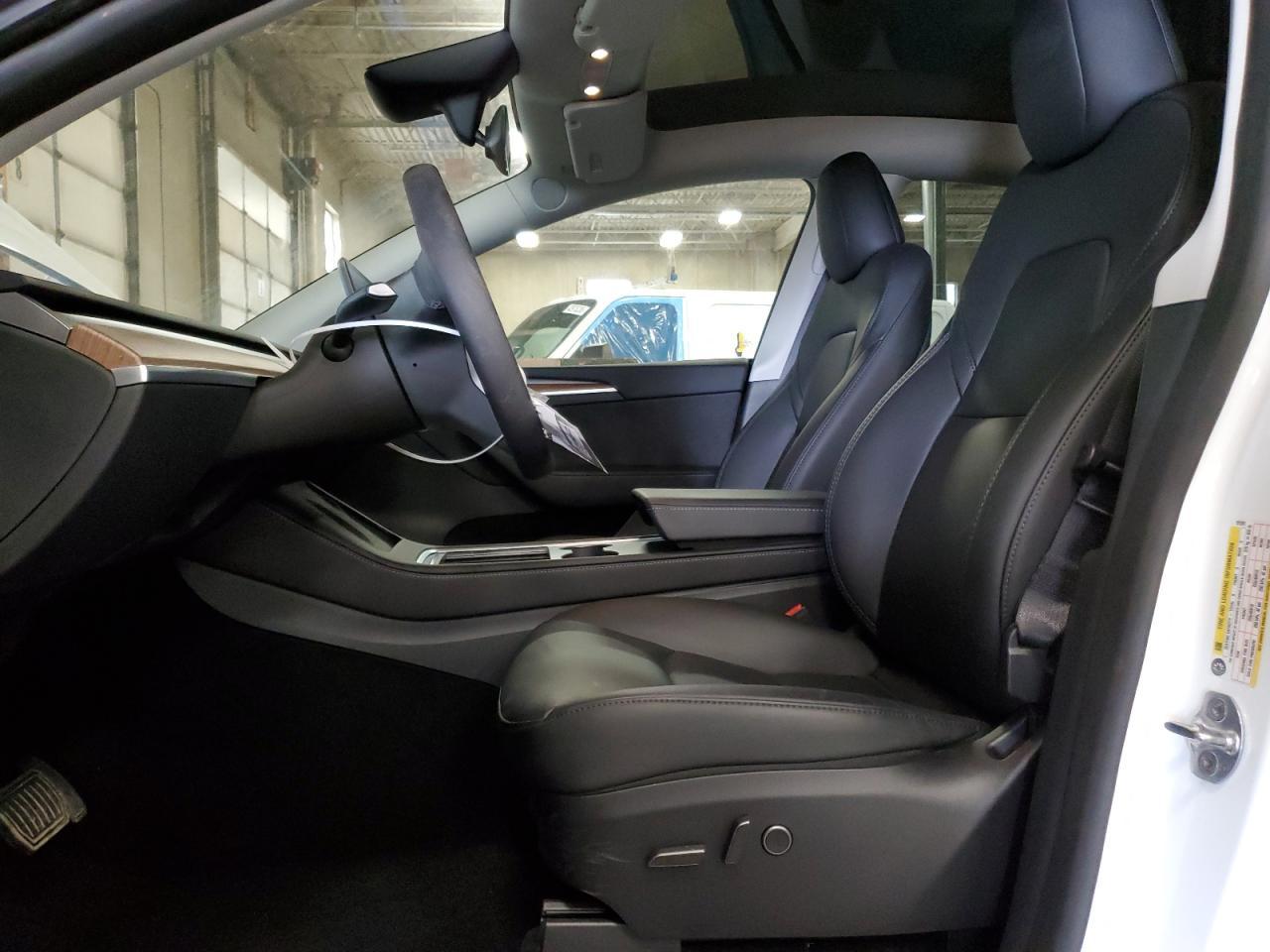 2024 TESLA MODEL Y - Image 7