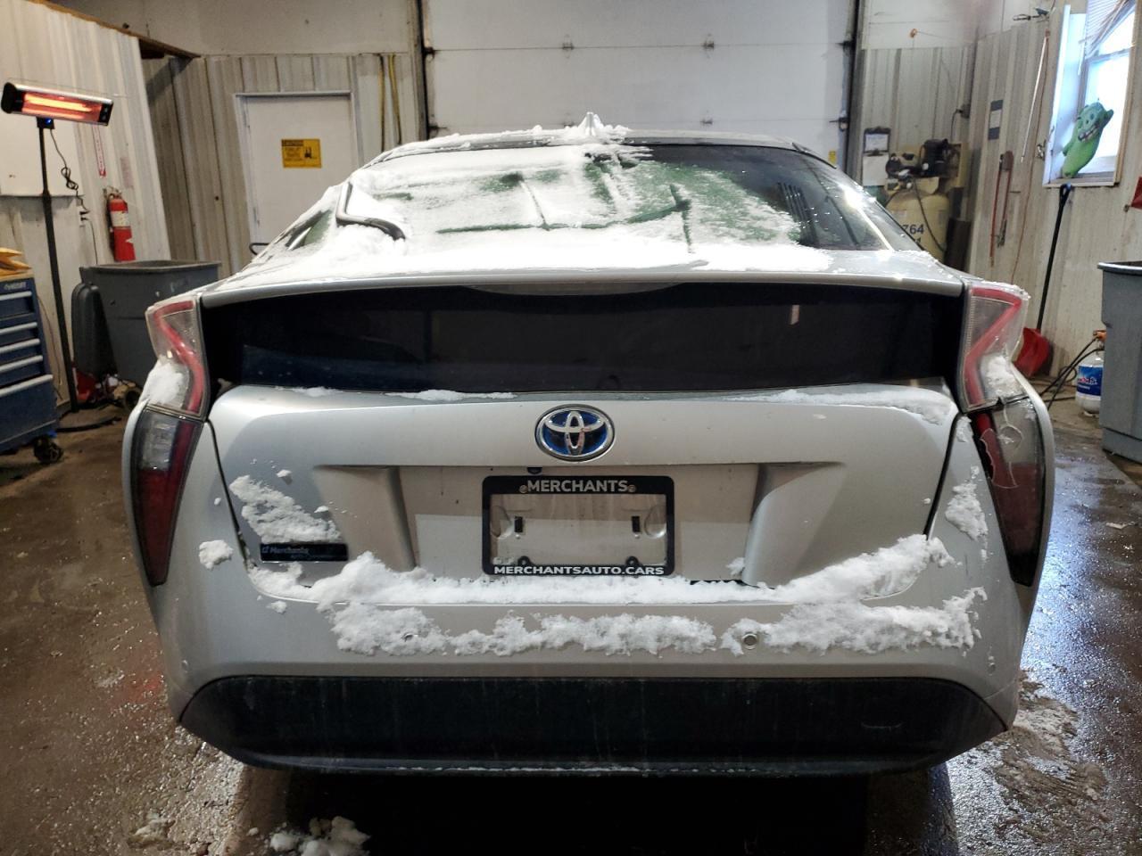 2018 TOYOTA PRIUS - Image 6