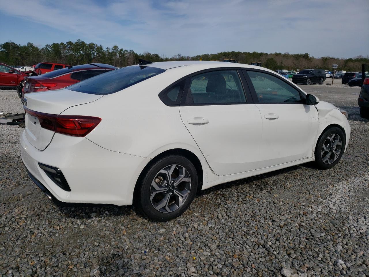 2021 KIA FORTE FE - Image 3