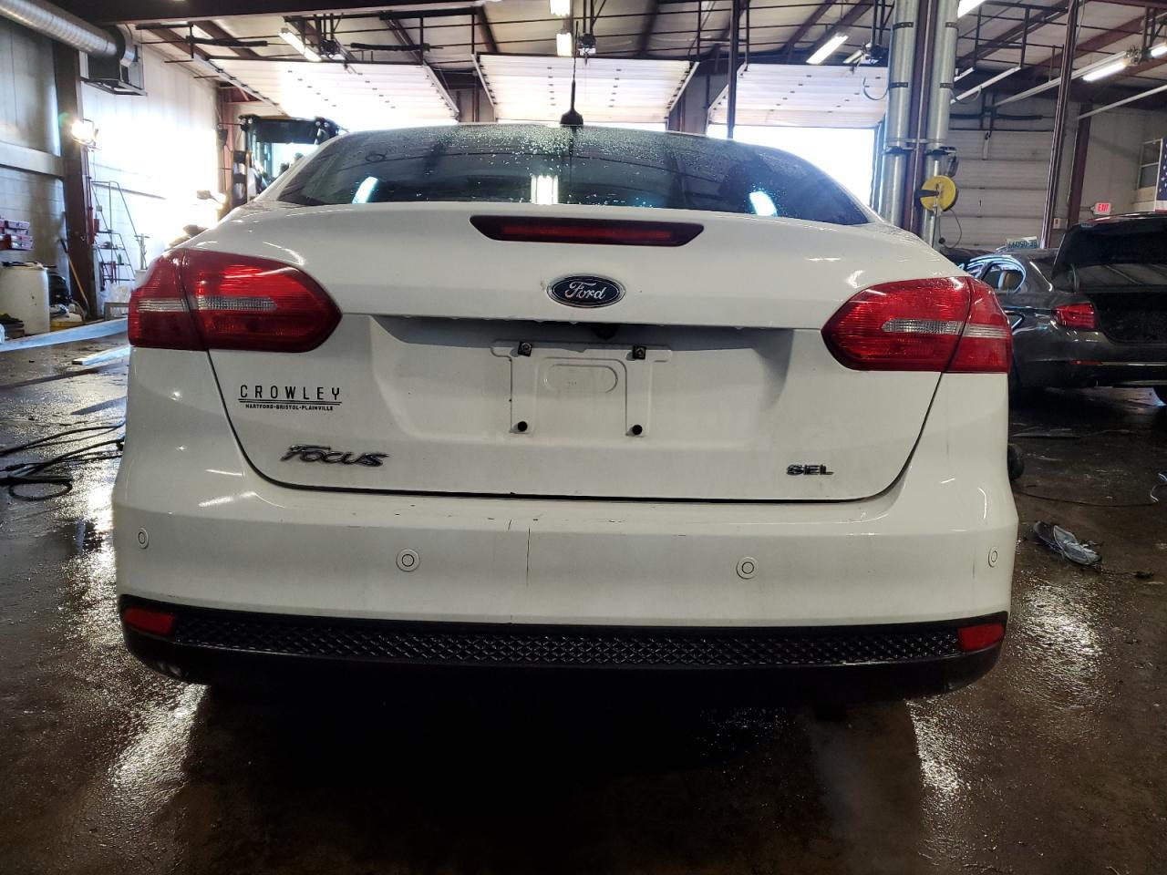 2017 FORD FOCUS SEL - Фото 6