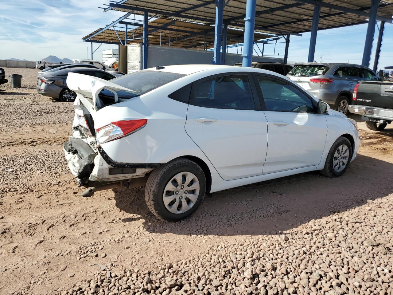 2016 HYUNDAI ACCENT SE - Фото 3
