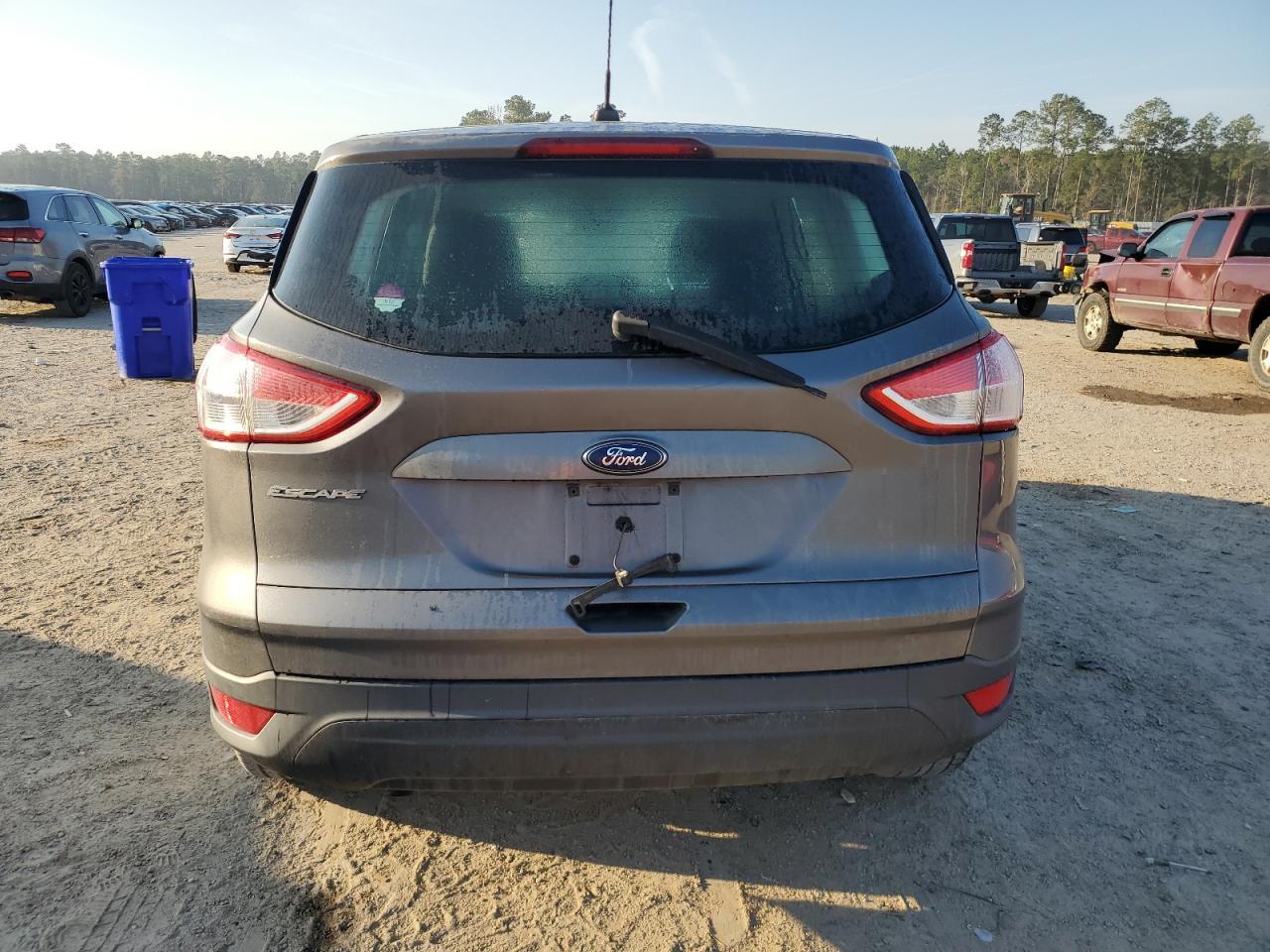 2013 FORD ESCAPE S - Фото 6