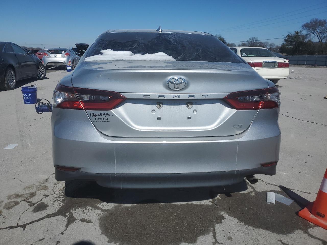 2023 TOYOTA CAMRY LE - Image 6