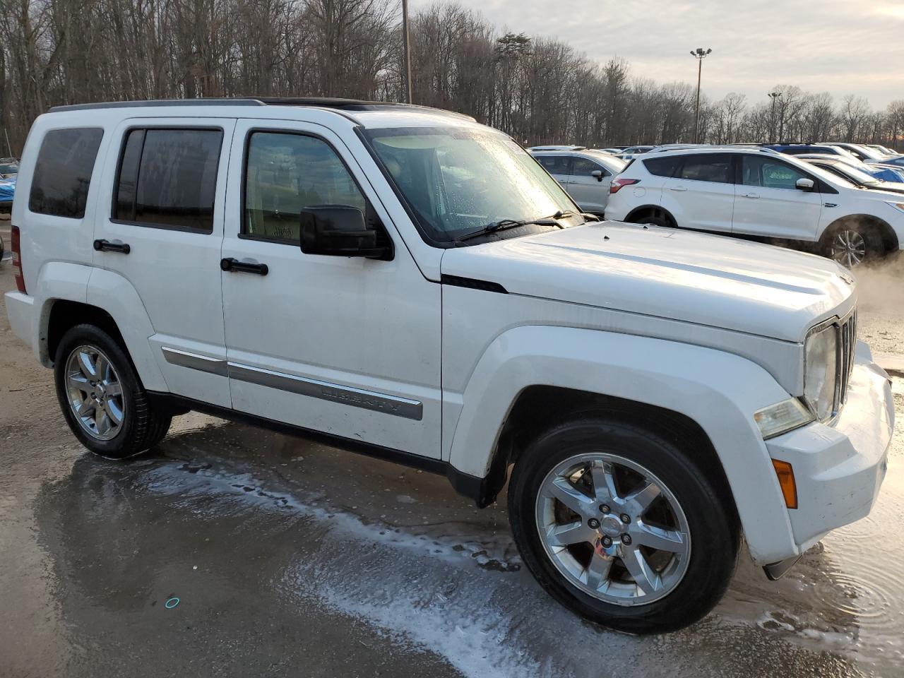 2011 JEEP LIBERTY LI - Фото 4