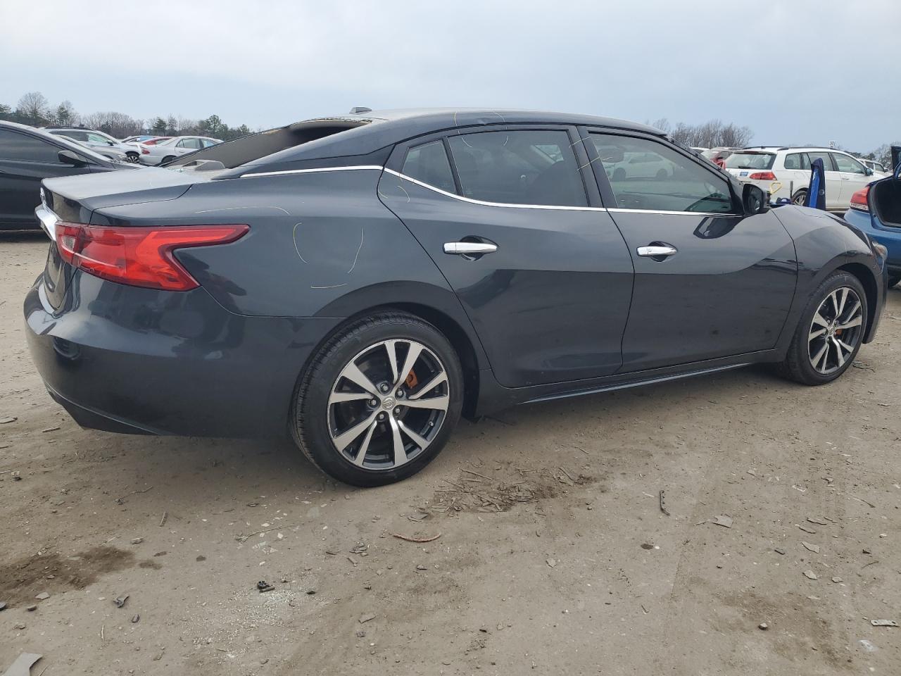 2017 NISSAN MAXIMA 3.5 - Image 3