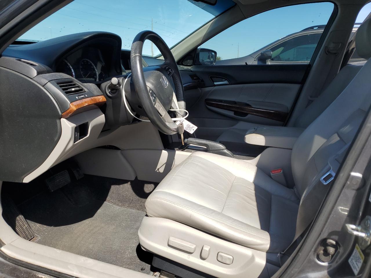 2012 HONDA ACCORD EXL - Image 7