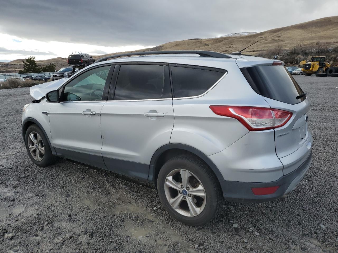 2014 FORD ESCAPE SE - Фото 2