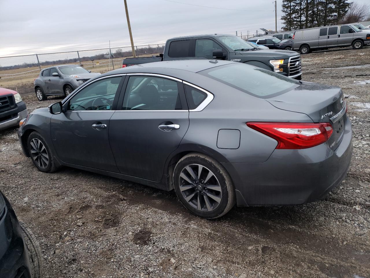 2017 NISSAN ALTIMA 2.5 - Image 2