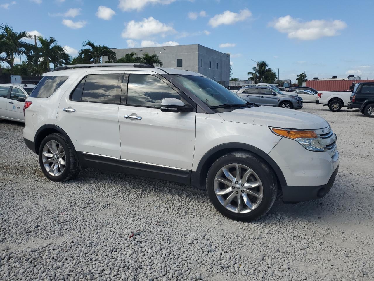 2013 FORD EXPLORER L - Image 4