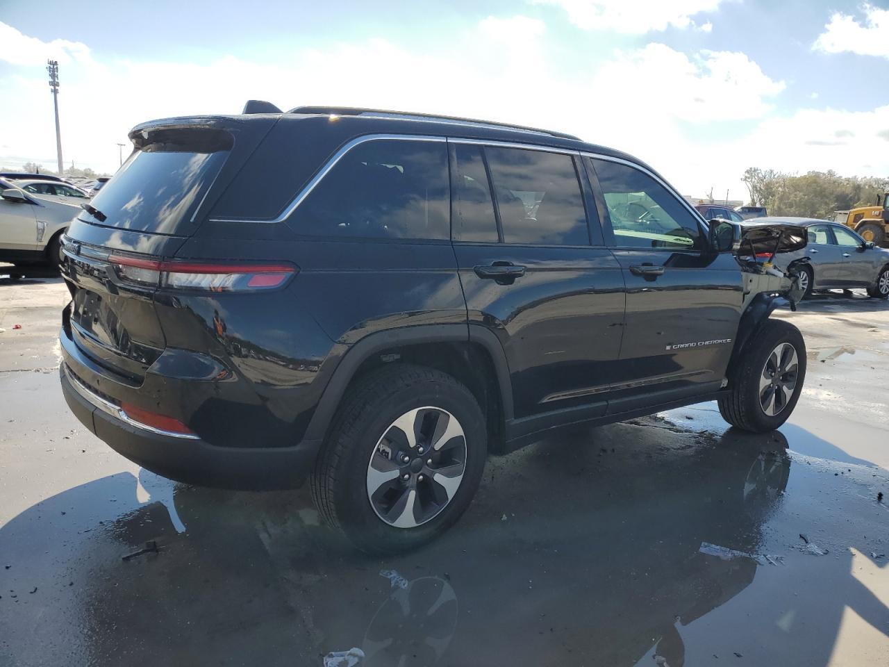 2024 JEEP GRAND CHER - Фото 3