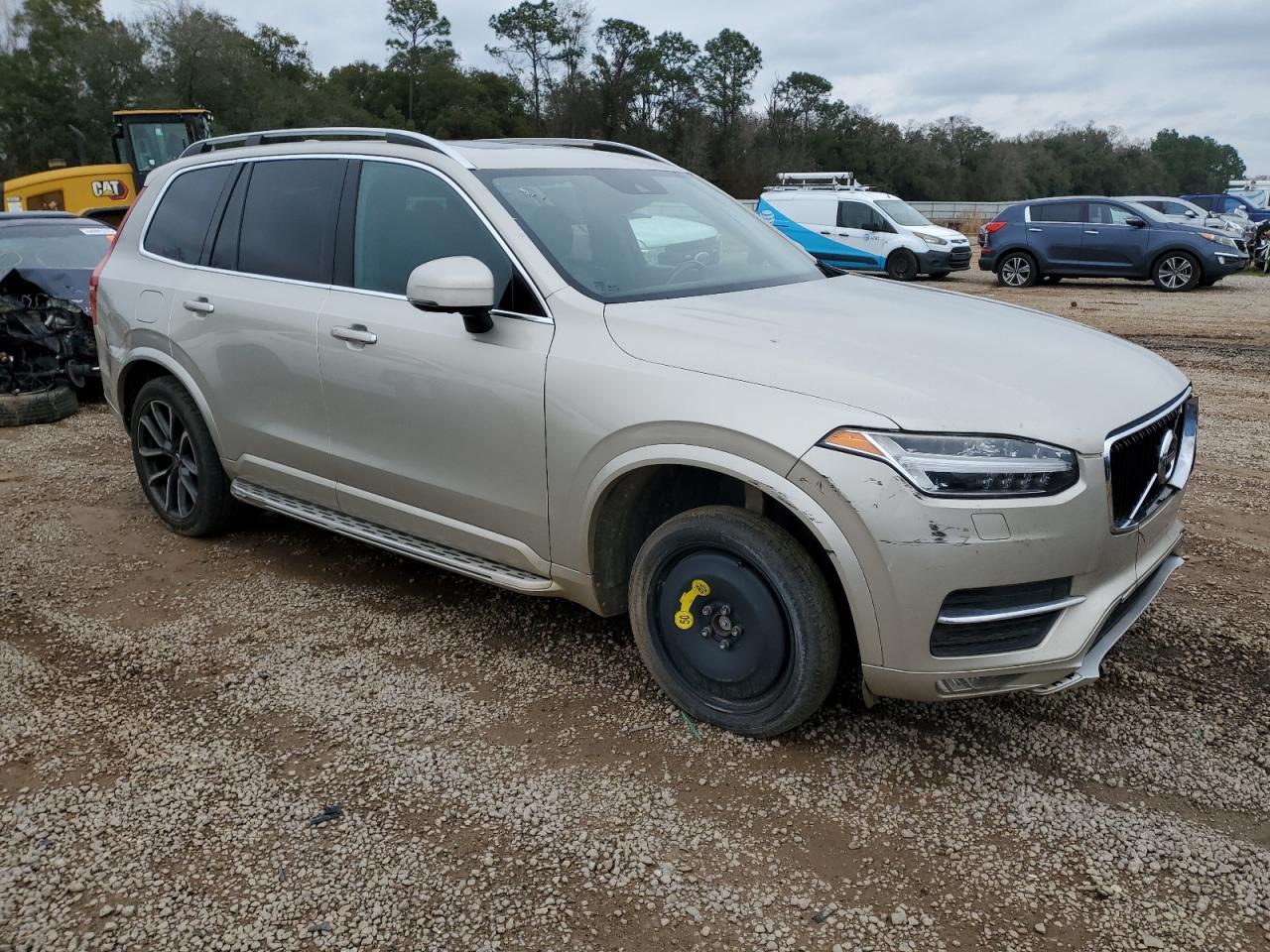 2016 VOLVO XC90 T6 - Фото 4