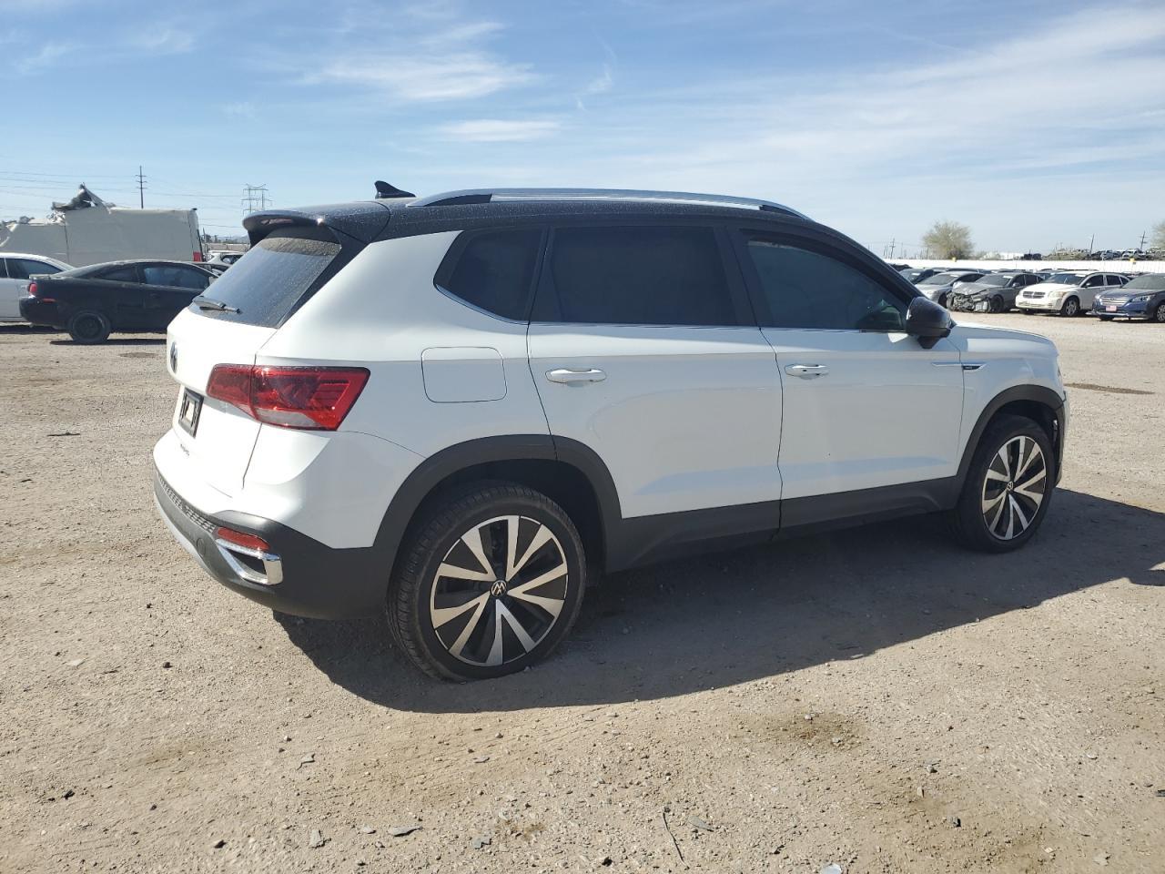 2023 VOLKSWAGEN TAOS SE - Фото 3