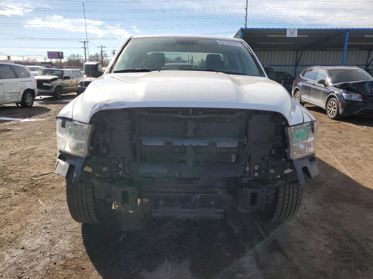 2019 RAM 1500 CLASS - Фото 5