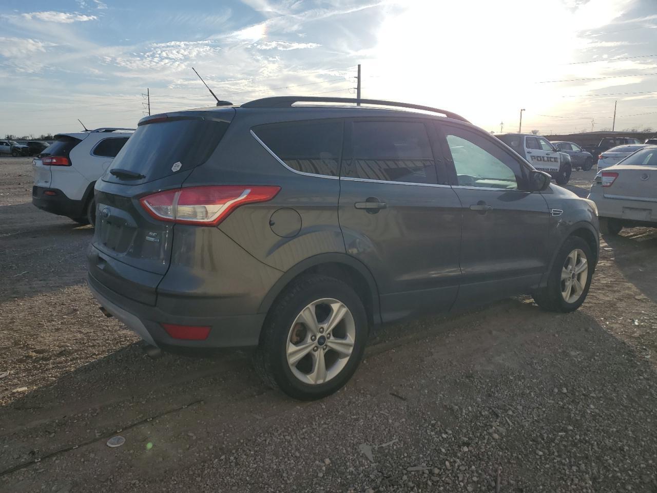 2015 FORD ESCAPE SE - Image 3
