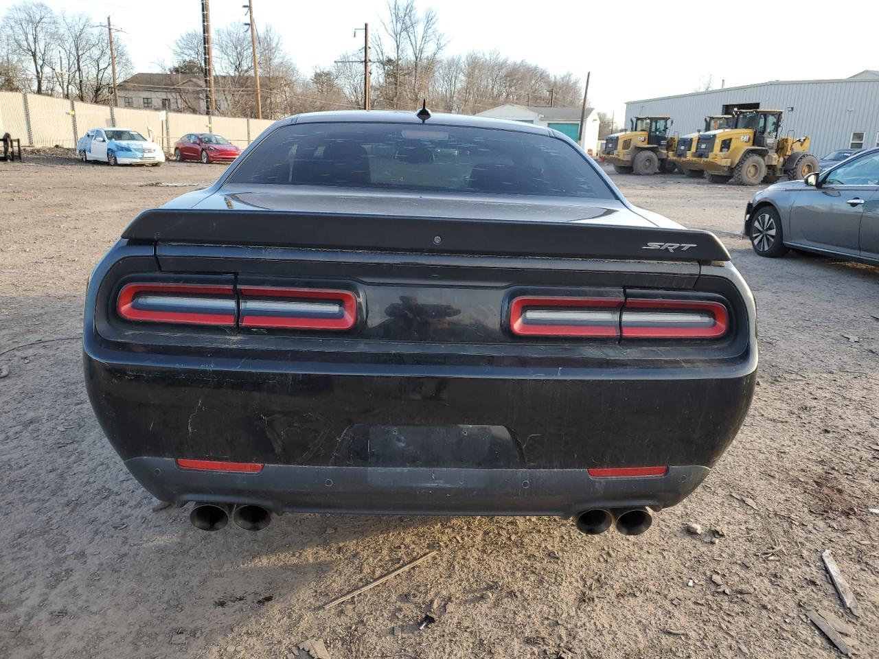 2016 DODGE CHALLENGER - Image 6