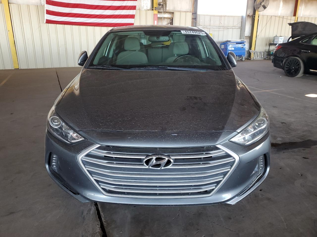 2018 HYUNDAI ELANTRA SE - Image 5