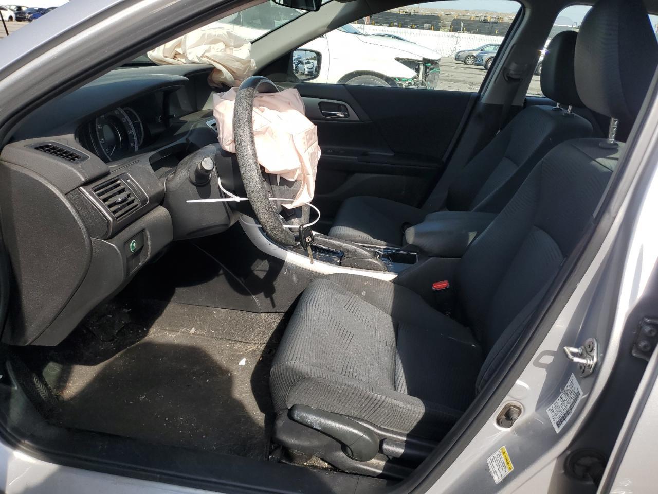2014 HONDA ACCORD LX - Фото 7