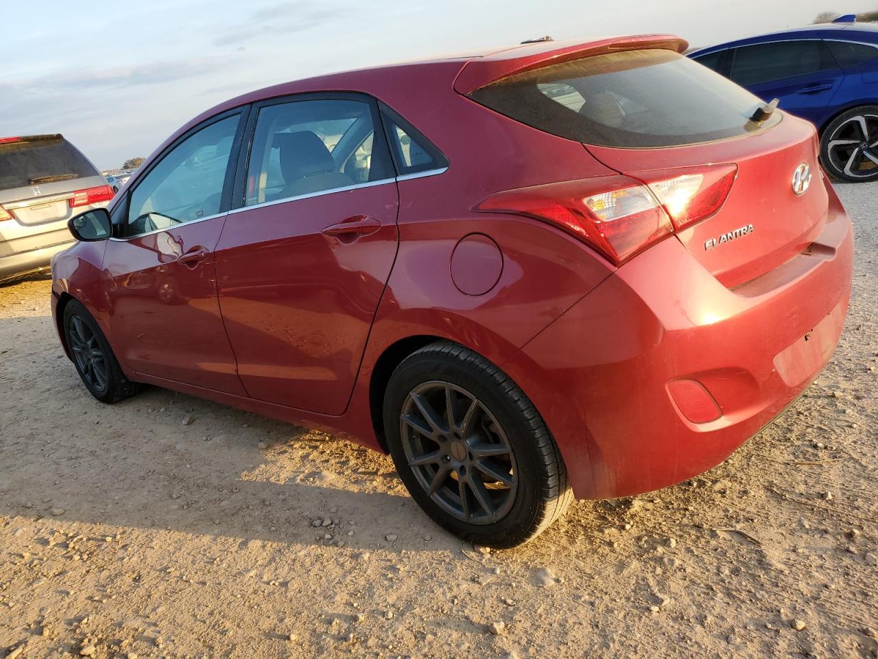 2016 HYUNDAI ELANTRA GT - Фото 2