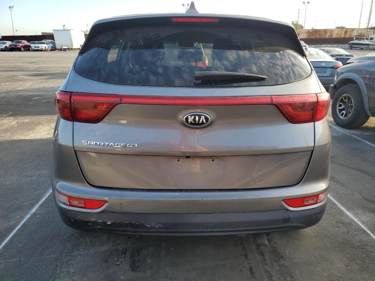 2017 KIA SPORTAGE L - Фото 6