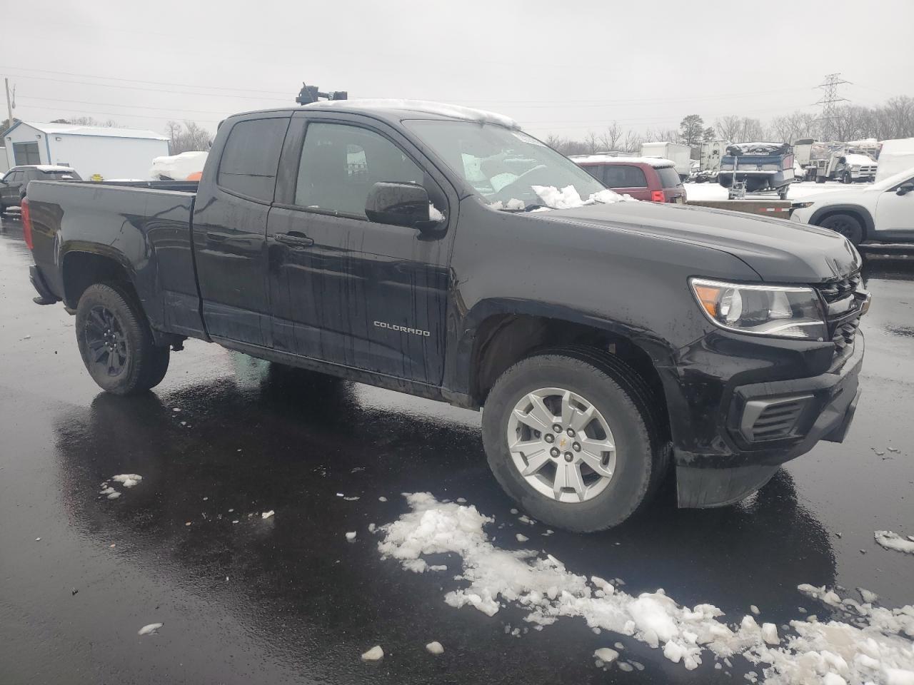 2022 CHEVROLET COLORADO L - Image 4