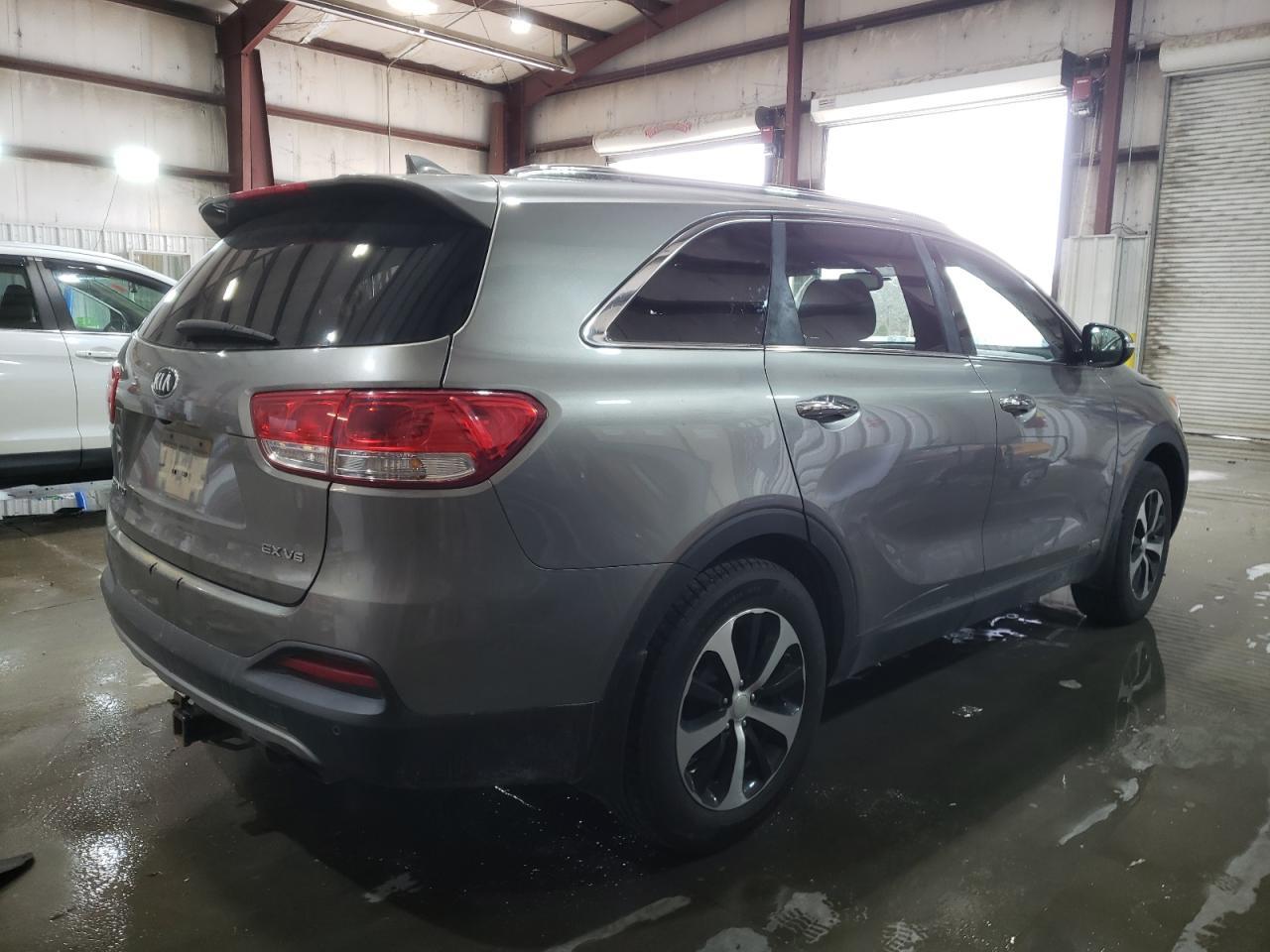 2016 KIA SORENTO EX - Image 3