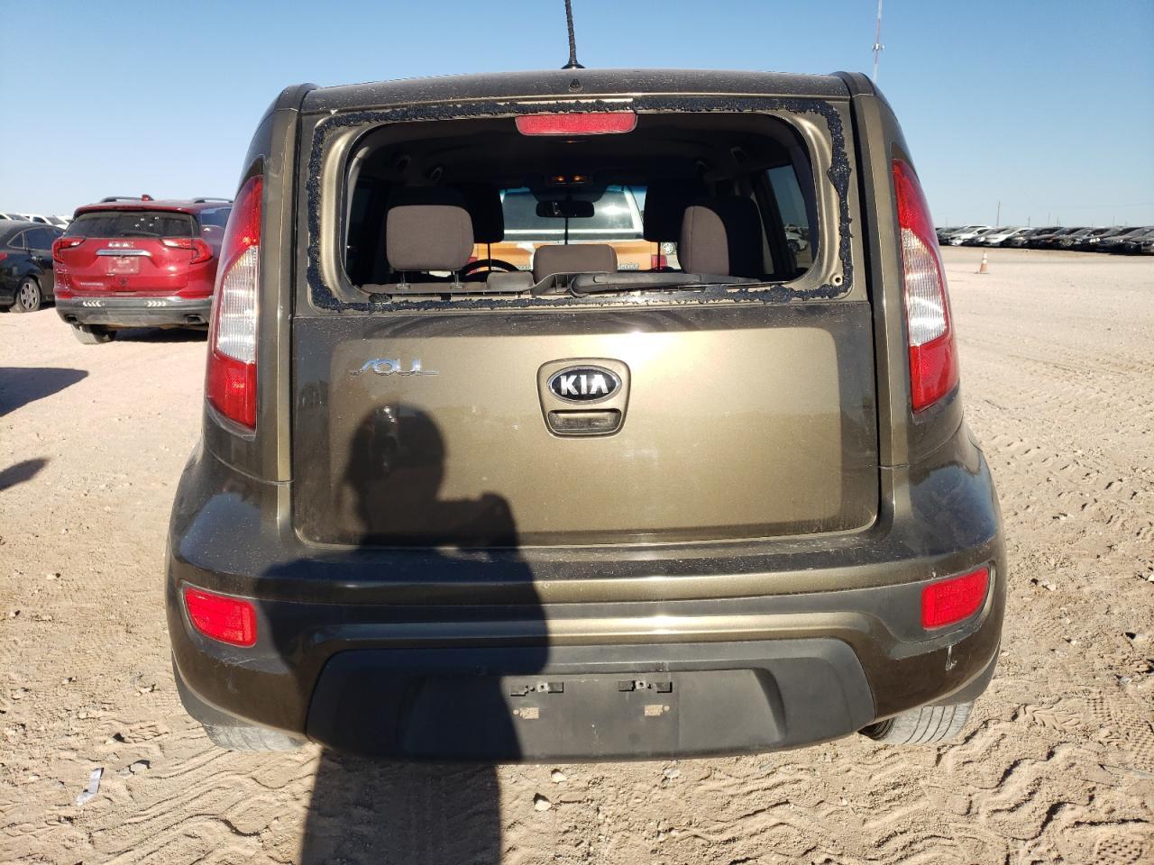 2013 KIA SOUL - Image 6