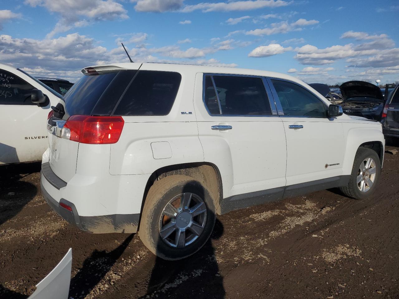 2013 GMC TERRAIN SL - Фото 3