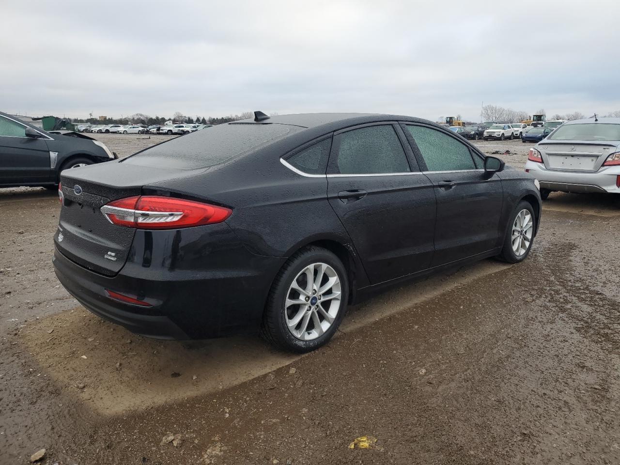 2020 FORD FUSION SE - Image 3