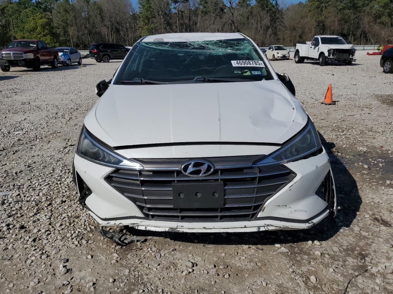 2019 HYUNDAI ELANTRA SE - Фото 5