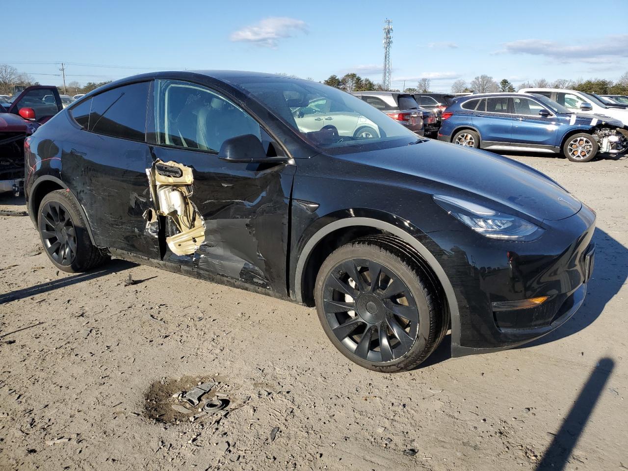 2023 TESLA MODEL Y - Фото 4