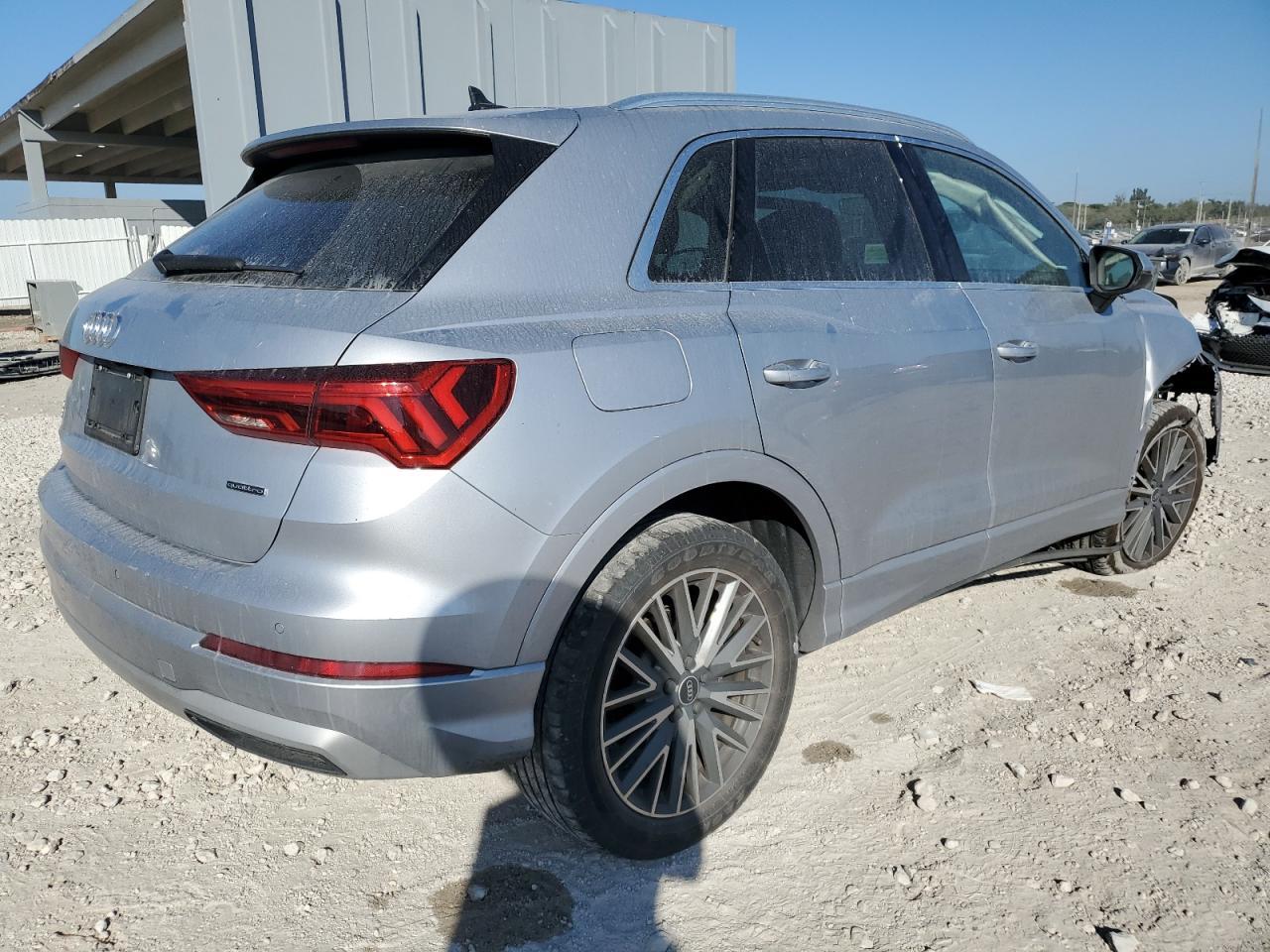 2022 AUDI Q3 PREMIUM - Image 3