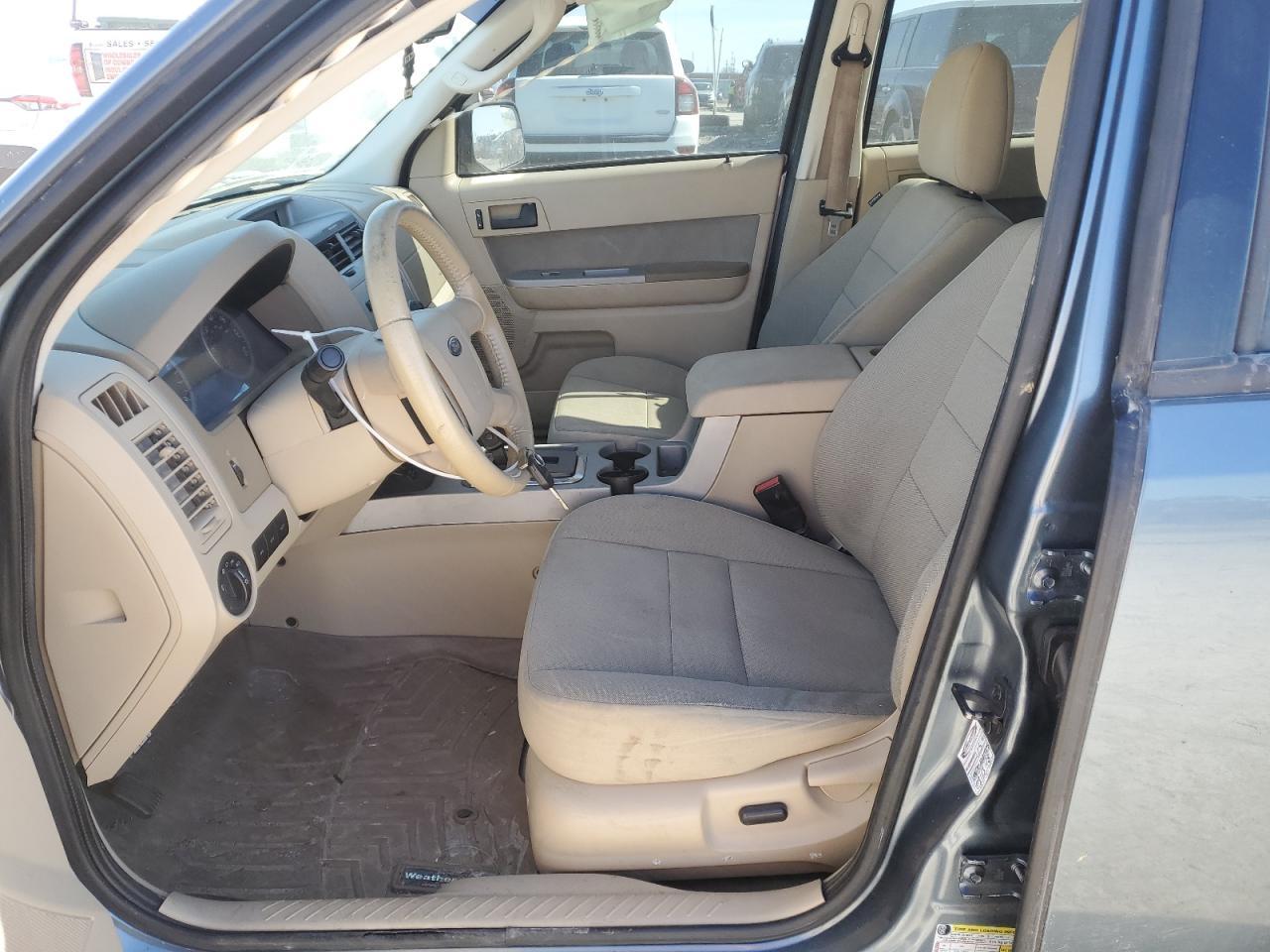 2010 FORD ESCAPE XLT - Image 7