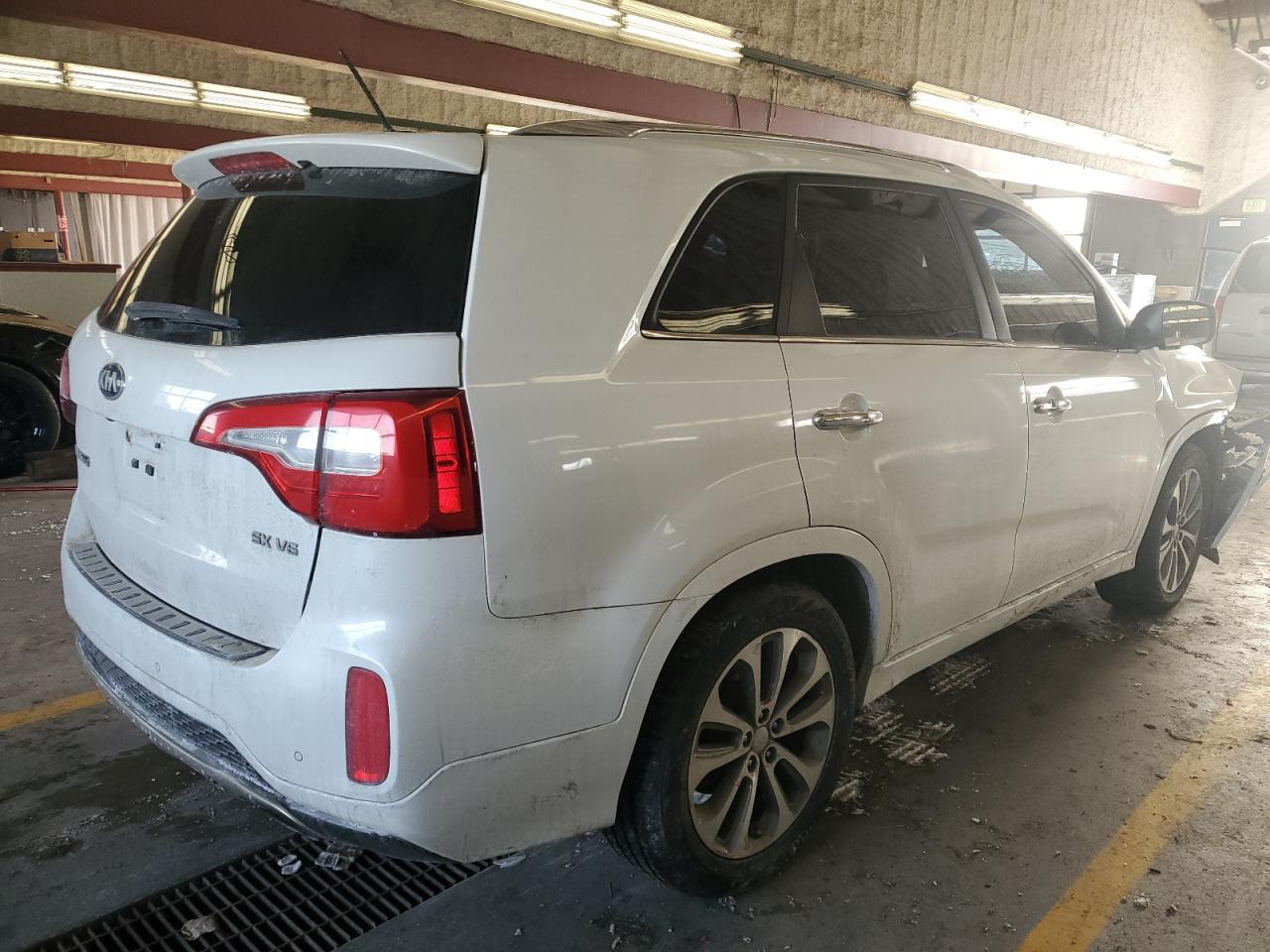 2015 KIA SORENTO SX - Image 3
