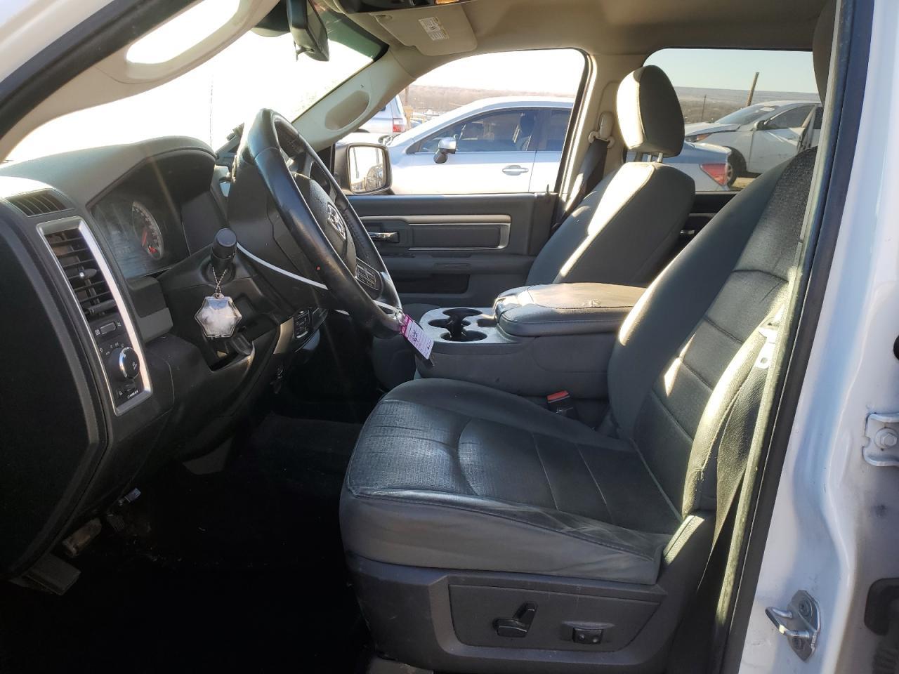 2015 RAM 1500 SLT - Image 7