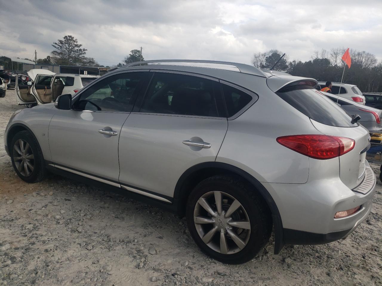 2016 INFINITI QX50 - Фото 2