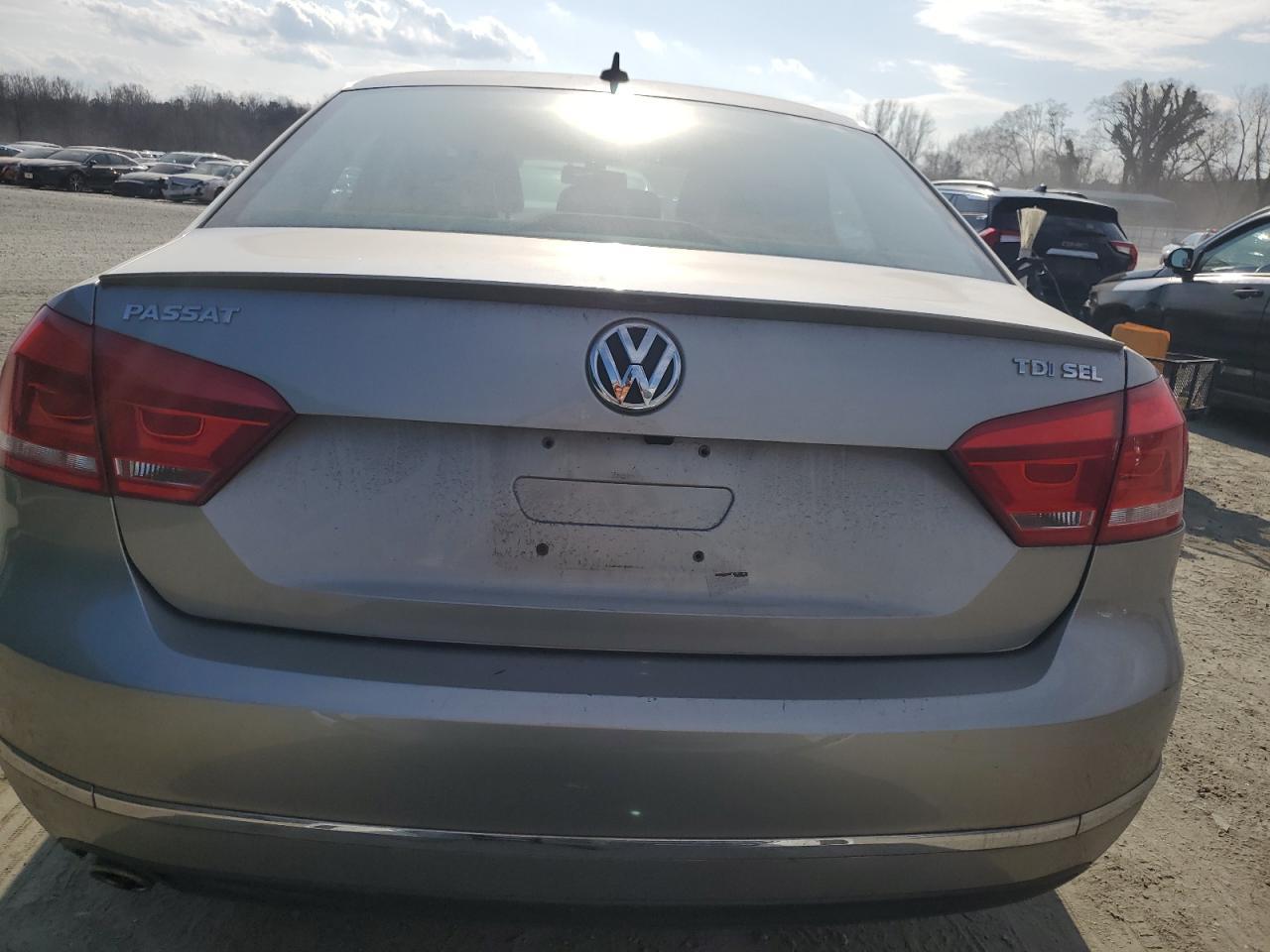 2013 VOLKSWAGEN PASSAT SEL - Фото 6