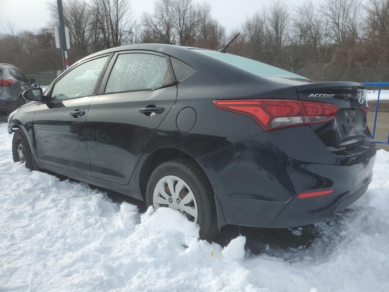 2019 HYUNDAI ACCENT SE - Image 2