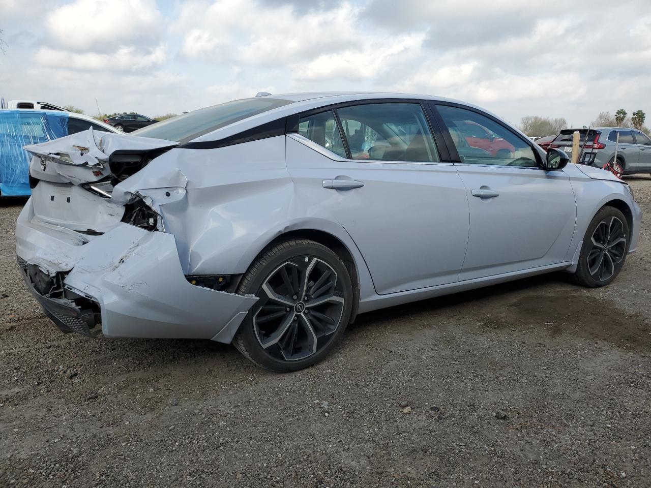 2024 NISSAN ALTIMA SR - Фото 3