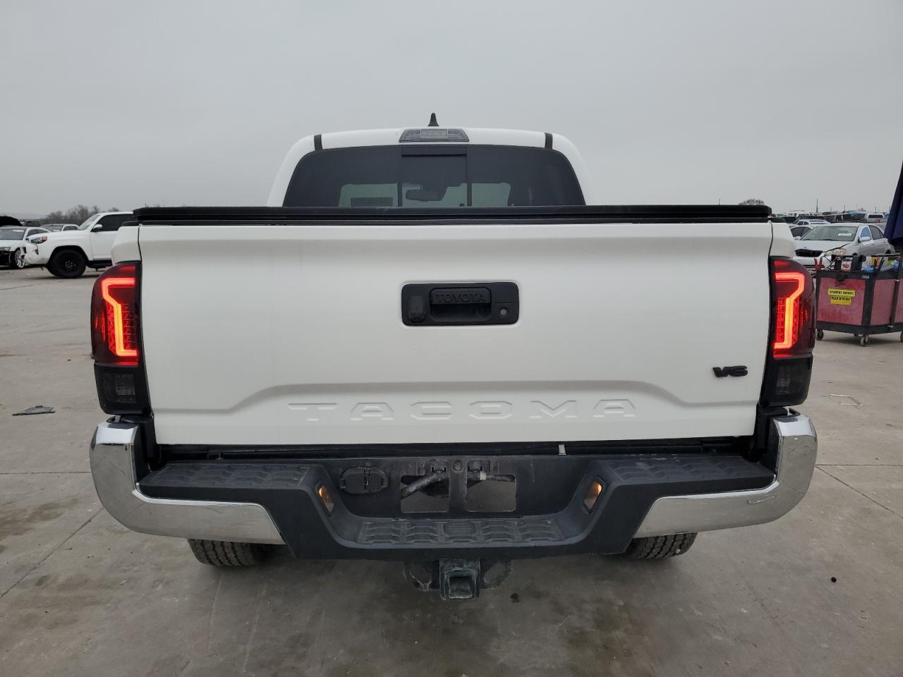2023 TOYOTA TACOMA DOU - Фото 6