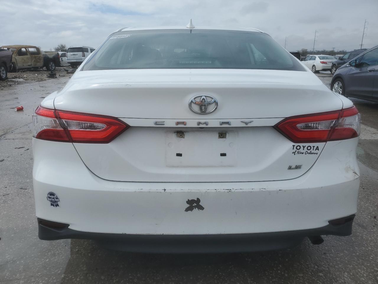 2020 TOYOTA CAMRY LE - Фото 6