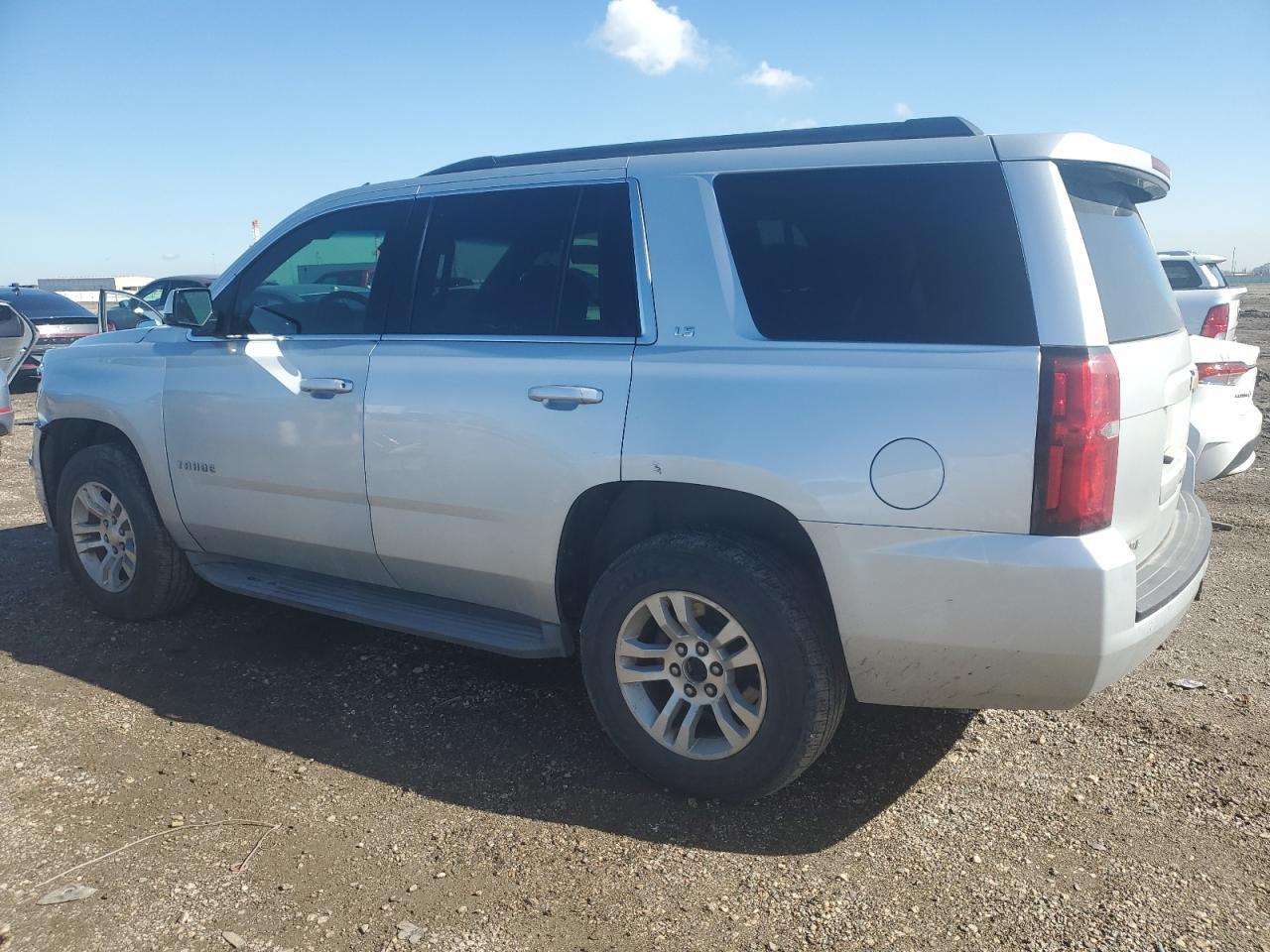 2015 CHEVROLET TAHOE C150 - Фото 2