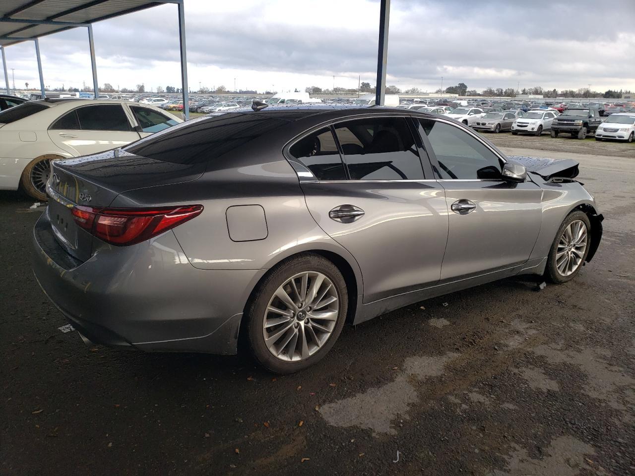2019 INFINITI Q50 LUXE - Фото 3