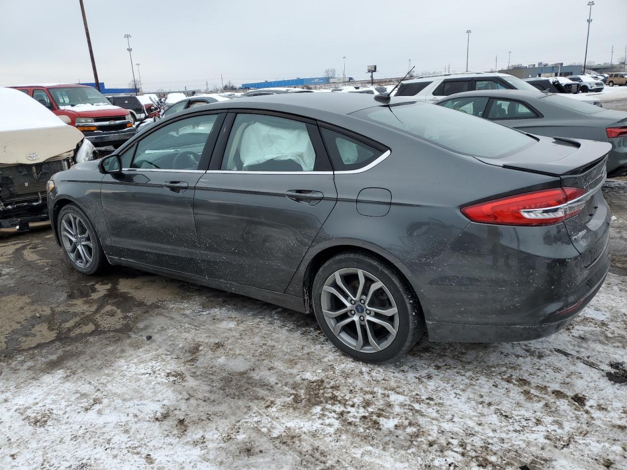 2017 FORD FUSION S - Image 2